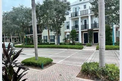 325 NE 2nd Avenue #101, Delray Beach, FL 33444 - Photo 12