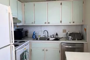 2840 Lake Osborne Dr, Lake Worth Beach, FL 33461 - Photo 8