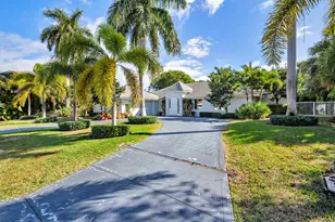 1386 S Atlantic Dr, Lantana, FL 33462 - Photo 2