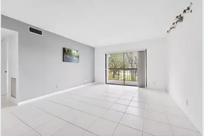 3402 E Gardens East Drive #7b, Palm Beach Gardens, FL 33410 - Photo 4