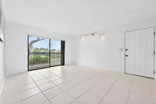 3402 E Gardens East Dr, Palm Beach Gardens, FL 33410 - Photo 6