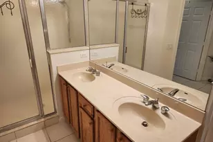 8913 Sandshot Ct, Port Saint Lucie, FL 34986 - Photo 20