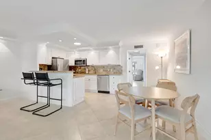 1072 Yarmouth D, Boca Raton, FL 33434 - Photo 10