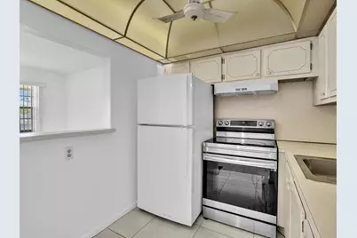 271 Tilford M #271, Deerfield Beach, FL 33442 - Photo 12