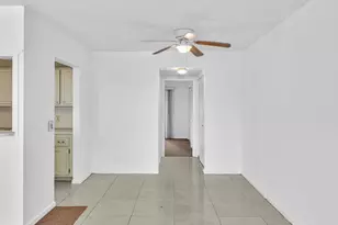 271 Tilford M, Deerfield Beach, FL 33442 - Photo 10