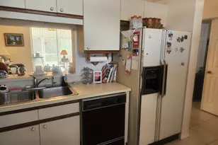 18081 SE Country Club Dr, Jupiter, FL 33469 - Photo 4