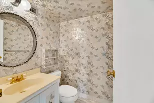 501 Three Islands Boulevard, Hallandale Beach, FL 33009 - Photo 18