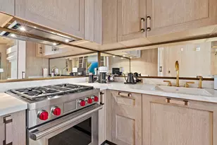 236 Phipps Plaza, Palm Beach, FL 33480 - Photo 14