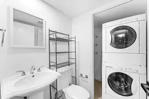 1700 Embassy Dr, West Palm Beach, FL 33401 - Photo 20