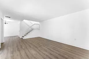 1700 Embassy Dr, West Palm Beach, FL 33401 - Photo 14