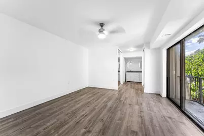 1700 Embassy Drive #708, West Palm Beach, FL 33401 - Photo 10