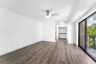 1700 Embassy Dr, West Palm Beach, FL 33401 - Photo 10