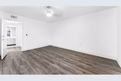 1700 Embassy Drive #708, West Palm Beach, FL 33401 - Photo 28