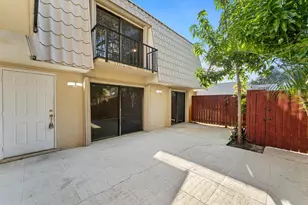 1700 Embassy Dr, West Palm Beach, FL 33401 - Photo 6