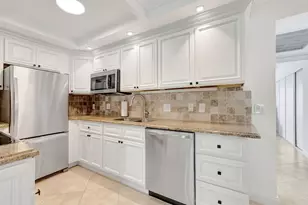 1072 Yarmouth D, Boca Raton, FL 33434 - Photo 14