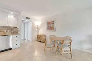 1072 Yarmouth D, Boca Raton, FL 33434 - Photo 12