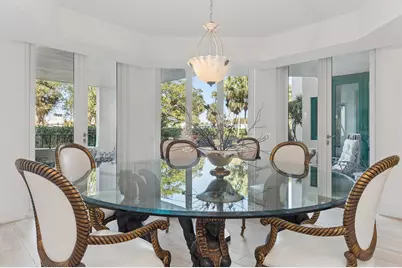 100 SE 5th Avenue #102, Boca Raton, FL 33432 - Photo 6