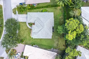 146 Fernwood Crescent, Royal Palm Beach, FL 33411 - Photo 12