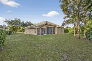 146 Fernwood Crescent, West Palm Beach, FL 33411 - Photo 48