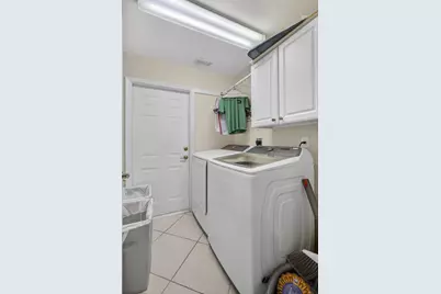 146 Fernwood Crescent, Royal Palm Beach, FL 33411 - Photo 12