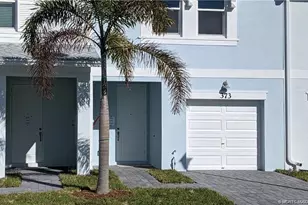 373 SE Sea Hunt Wy, Stuart, FL 34994 - Photo 4