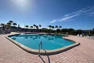 2531 W Barkley Dr W, West Palm Beach, FL 33415 - Photo 20