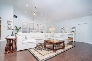 922 Clearmont St, Sebastian, FL 32958 - Photo 4