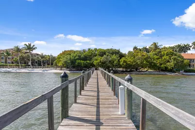 16 Via Lago, Boynton Beach, FL 33435 - Photo 20