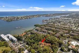 16 Via Lago, Boynton Beach, FL 33435 - Photo 8