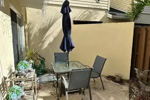 637 Executive Center Dr, West Palm Beach, FL 33401 - Photo 6