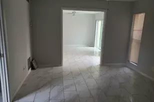 637 Executive Center Dr, West Palm Beach, FL 33401 - Photo 12