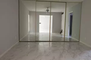 637 Executive Center Dr, West Palm Beach, FL 33401 - Photo 22