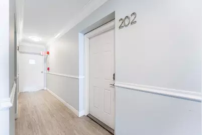 2900 Banyan Street #202, Fort Lauderdale, FL 33316 - Photo 4