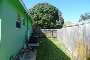 6902 S Plymouth Dr, Lantana, FL 33462 - Photo 24