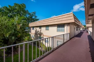 657 Brittany N, Delray Beach, FL 33446 - Photo 4