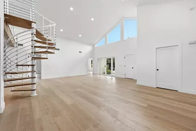 6189 Woodcutter Court, Palm Beach Gardens, FL 33418 - Photo 2