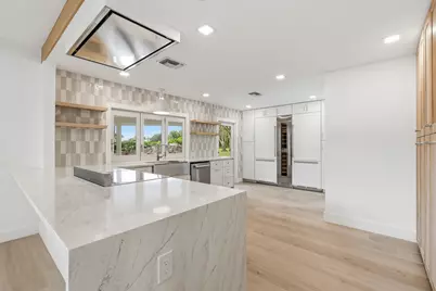 6189 Woodcutter Court, Palm Beach Gardens, FL 33418 - Photo 10