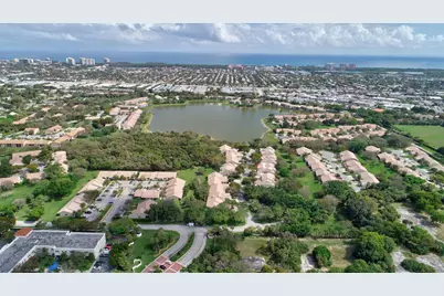 338 Eastwood Terrace, Boca Raton, FL 33431 - Photo 4