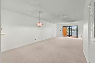 1464 NW 97th Terrace, Hollywood, FL 33024 - Photo 6