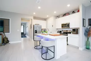 8672 Dahlia Cir, Port Saint Lucie, FL 34986 - Photo 10