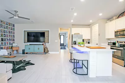 8672 Dahlia Circle, Port Saint Lucie, FL 34986 - Photo 8