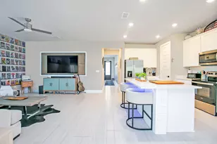 8672 Dahlia Cir, Port Saint Lucie, FL 34986 - Photo 8