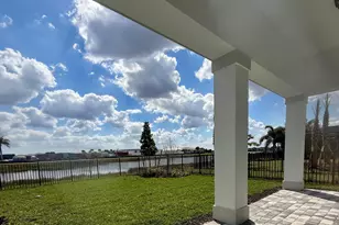 10510 Northbrook Cir, West Palm Beach, FL 33412 - Photo 2