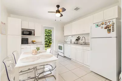 1013 Upland Road, West Palm Beach, FL 33401 - Photo 8