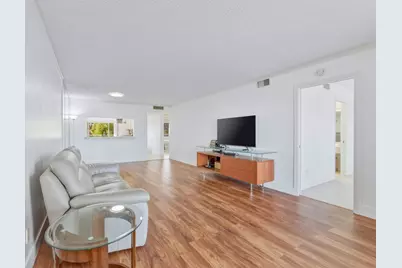 7292 S Devon Drive #302, Tamarac, FL 33321 - Photo 14