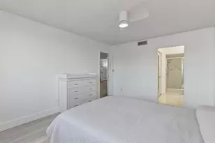 7292 S Devon Dr, Tamarac, FL 33321 - Photo 20