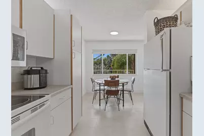 7292 S Devon Drive #302, Tamarac, FL 33321 - Photo 8