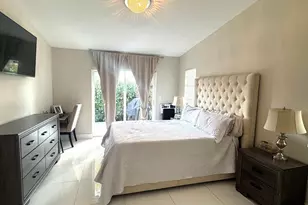 4274 NW 1st Pl, Deerfield Beach, FL 33442 - Photo 8