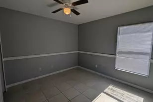 2031 SW Hampshire Ln, Port Saint Lucie, FL 34953 - Photo 12