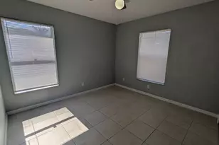 2031 SW Hampshire Ln, Port Saint Lucie, FL 34953 - Photo 14